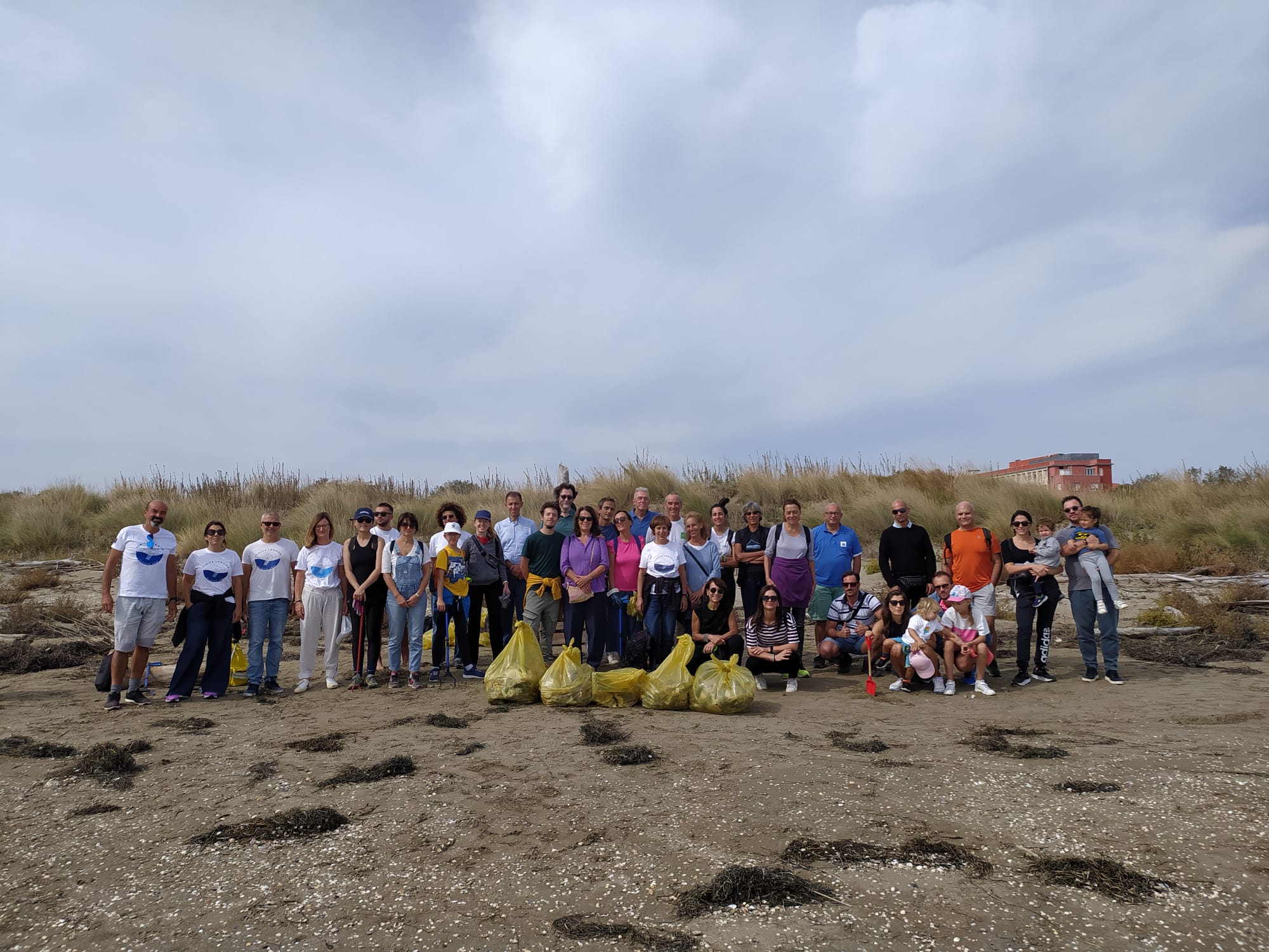 The HEUROPE SeaClear2.0 and REMEDIES Apps by VLPF Supporting World Cleanup Day