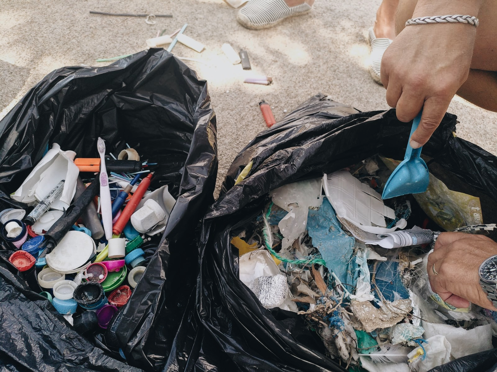 Marine litter monitoring in Barcelona in Collaboration with WWF