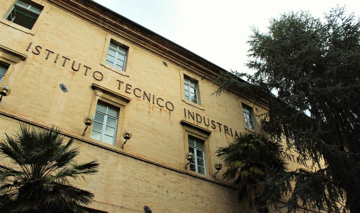 Nuova collaborazione con l’Università Politecnica di Bucarest e l’Istituto Tecnico Tecnologico Montani